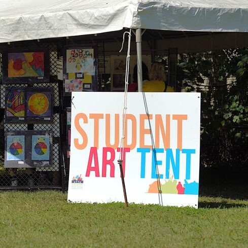 1-T-STUDENT ART TENT